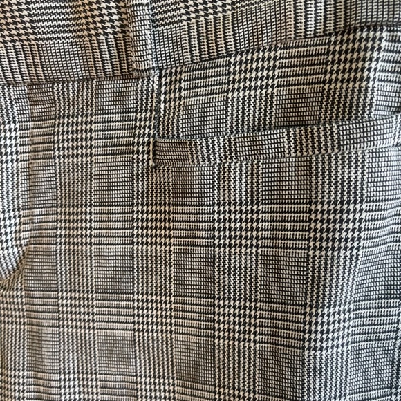 Banana Republic Size 4 Petite - Picture 3 of 6